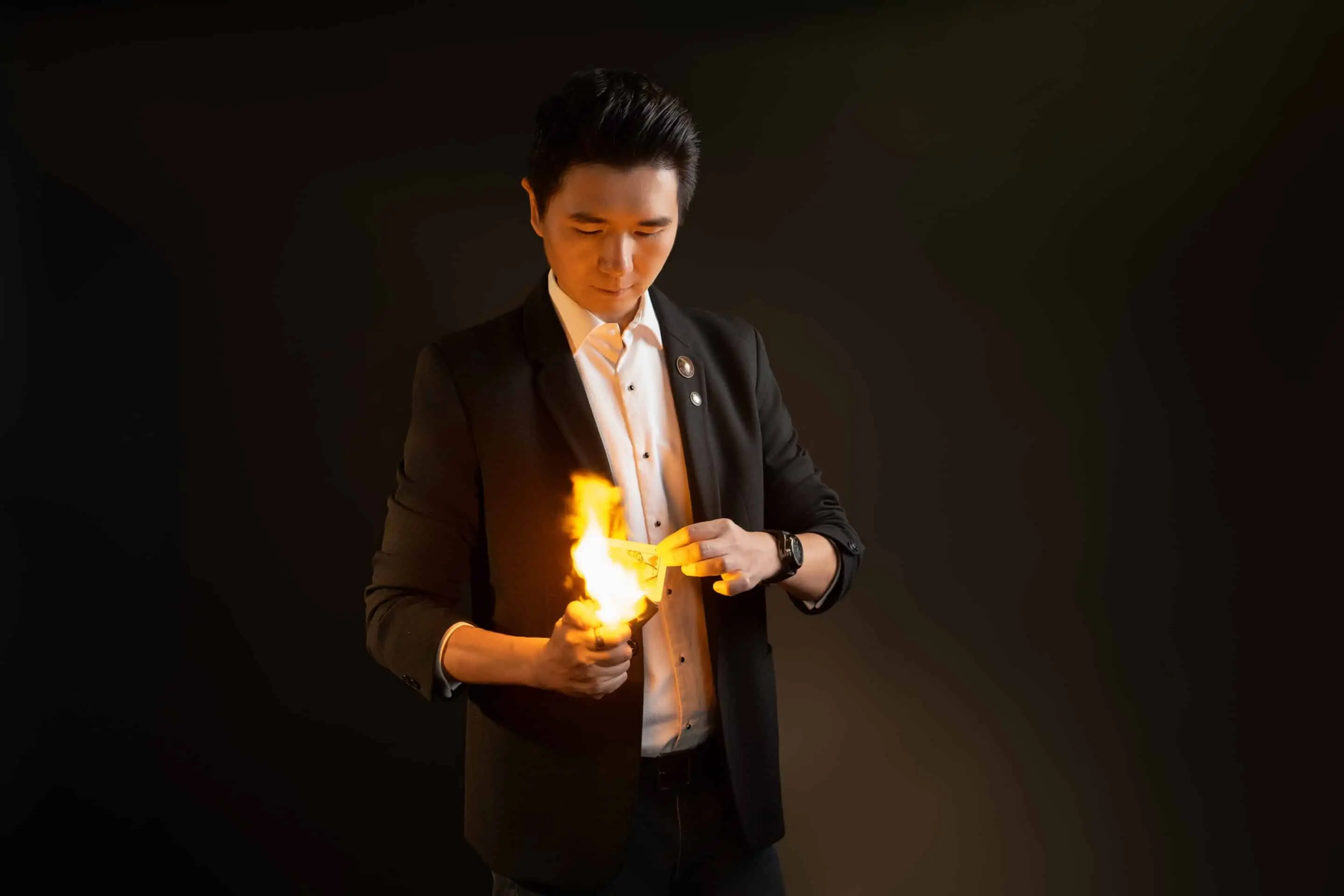 Toby Z. Magic online magic show